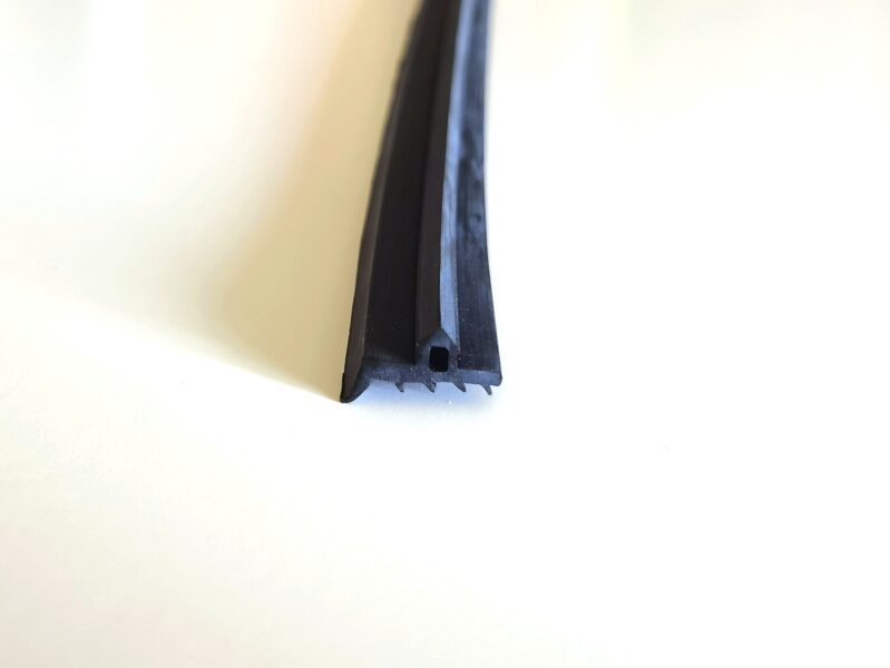 Tömítő gumi leszorító profilba - 443 Ft/m-től
